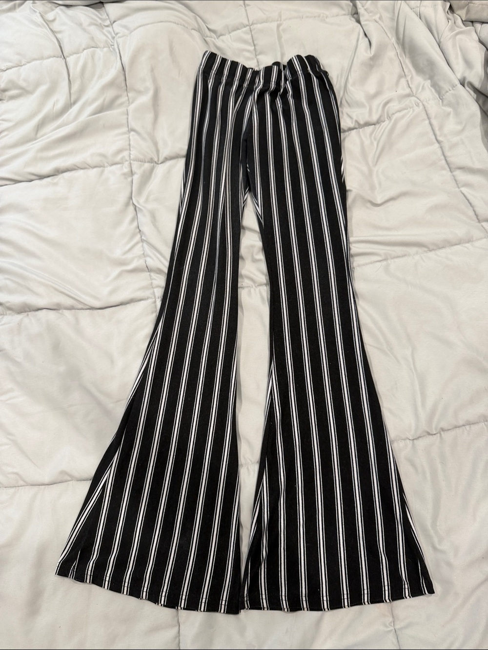 Flare striped yoga pants